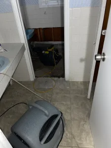 Water mitigation process in Suffolk County damage restoration